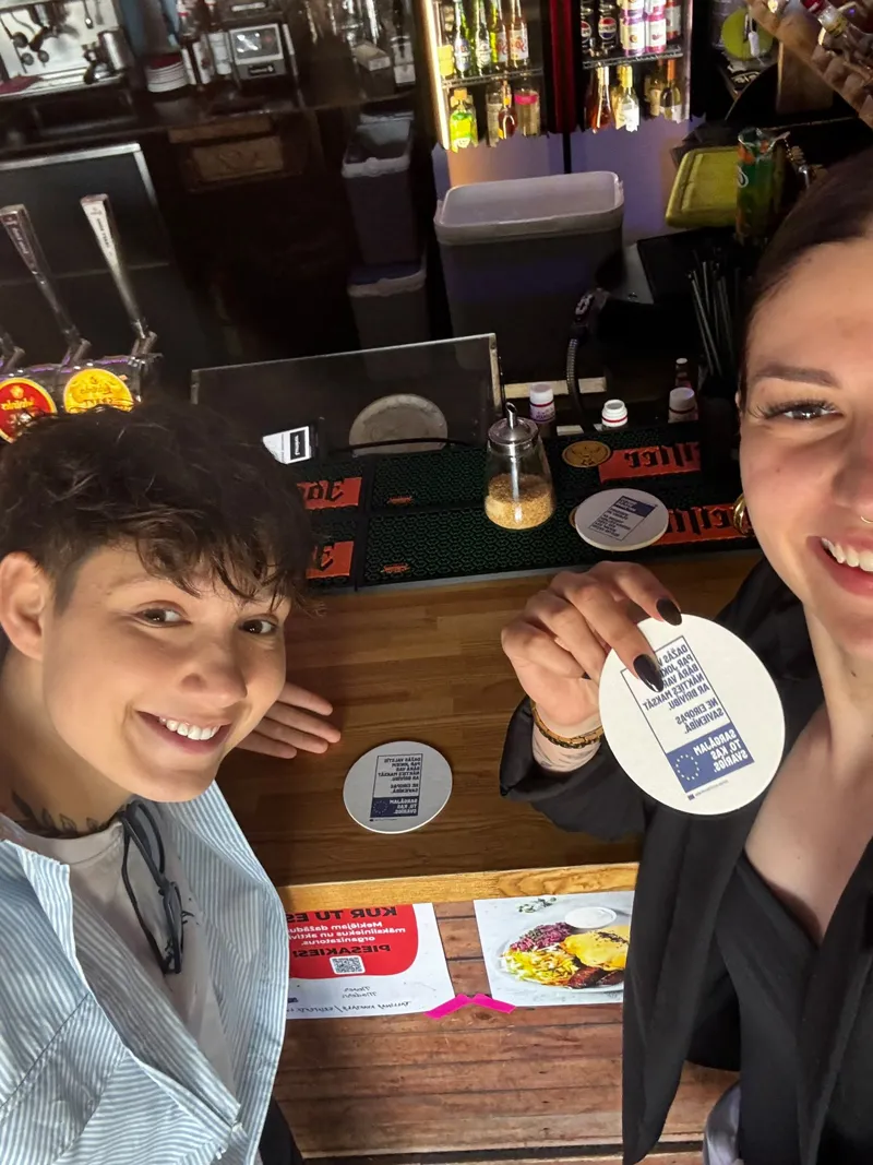 Kafejnīcas un restorāni — AD PROMO reklāmas izvietojums